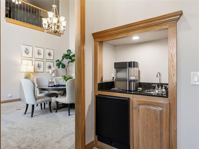 18632 Wolf Creek Drive, Edmond, OK 73012