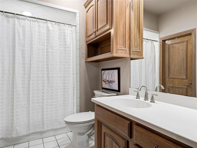 18632 Wolf Creek Drive, Edmond, OK 73012