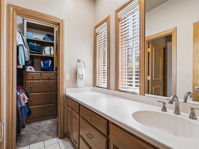 18632 Wolf Creek Drive, Edmond, OK 73012