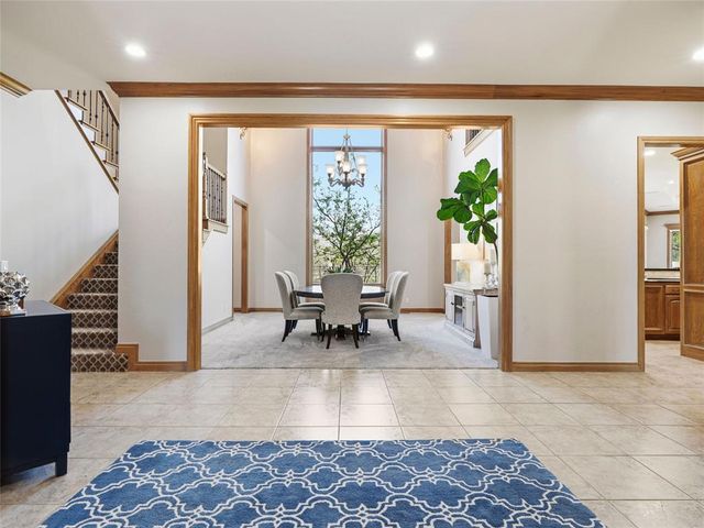 18632 Wolf Creek Drive, Edmond, OK 73012