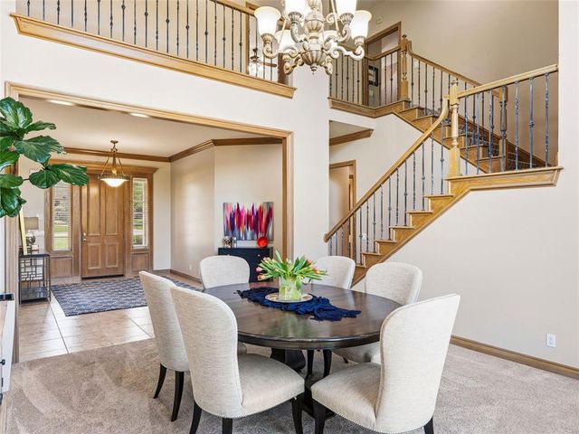 18632 Wolf Creek Drive, Edmond, OK 73012