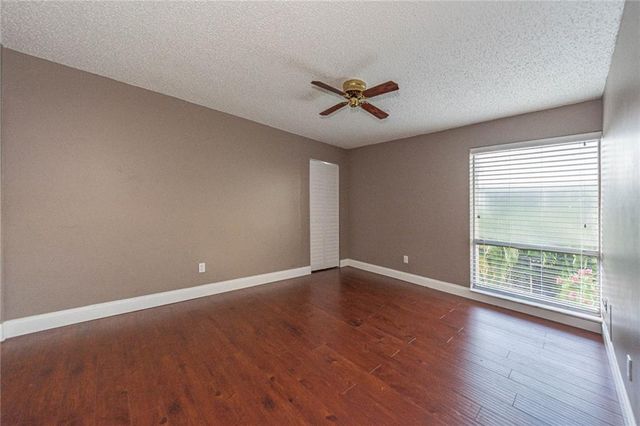 1555 14th Avenue 201, Vero Beach, FL 32960