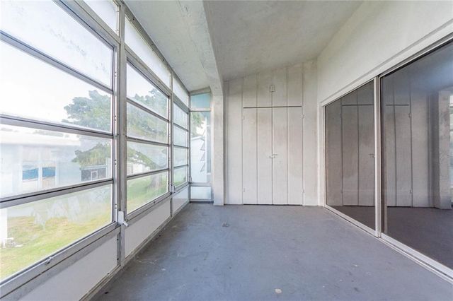 1555 14th Avenue 201, Vero Beach, FL 32960