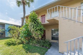 1555 14th Avenue 201, Vero Beach, FL 32960