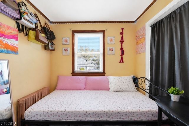 566 Chapman St, Hillside Twp., NJ 07205