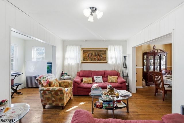566 Chapman St, Hillside Twp., NJ 07205