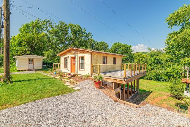 153 Vinewood Circle, Asheville, NC 28806
