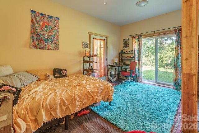153 Vinewood Circle, Asheville, NC 28806