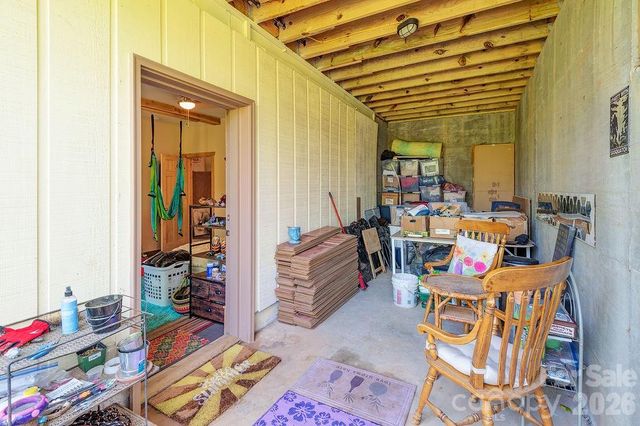 153 Vinewood Circle, Asheville, NC 28806