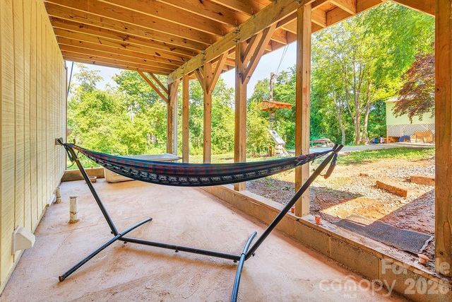 153 Vinewood Circle, Asheville, NC 28806