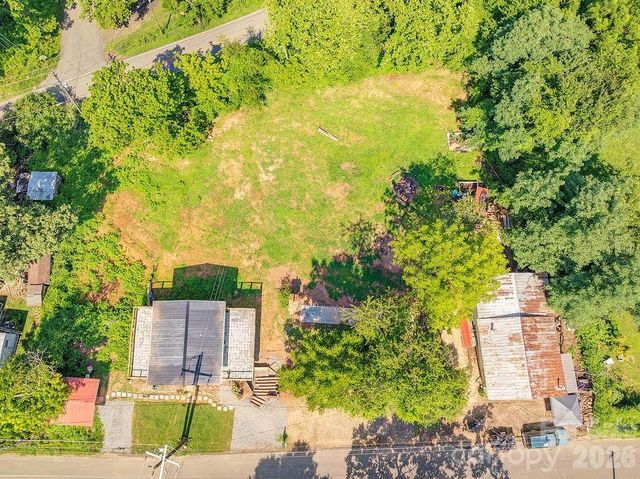 153 Vinewood Circle, Asheville, NC 28806