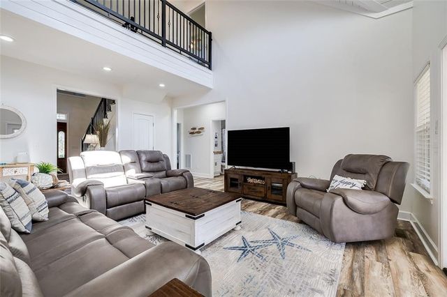 1045 Par Drive NE, Townsend, GA 31331
