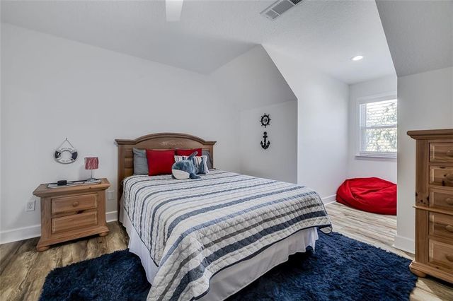 1045 Par Drive NE, Townsend, GA 31331