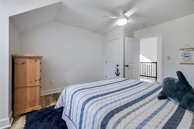 1045 Par Drive NE, Townsend, GA 31331