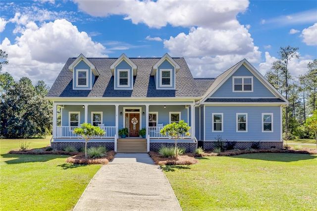 1045 Par Drive NE, Townsend, GA 31331