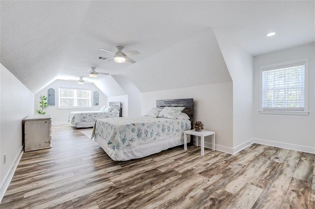 1045 Par Drive NE, Townsend, GA 31331