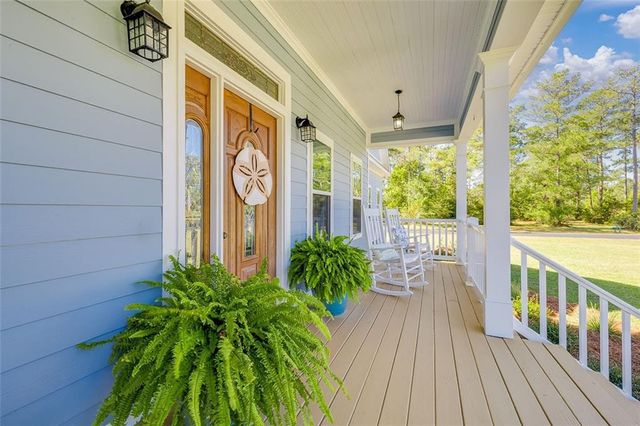 1045 Par Drive NE, Townsend, GA 31331