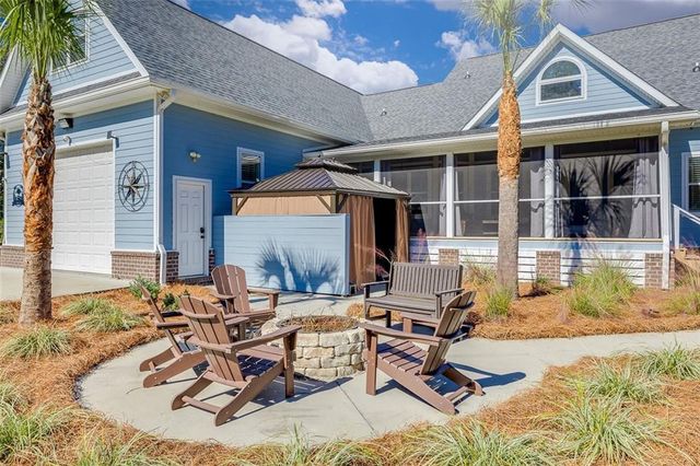 1045 Par Drive NE, Townsend, GA 31331