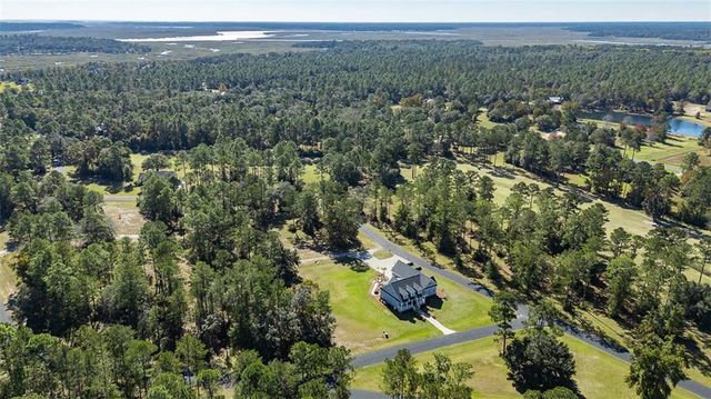 1045 Par Drive NE, Townsend, GA 31331