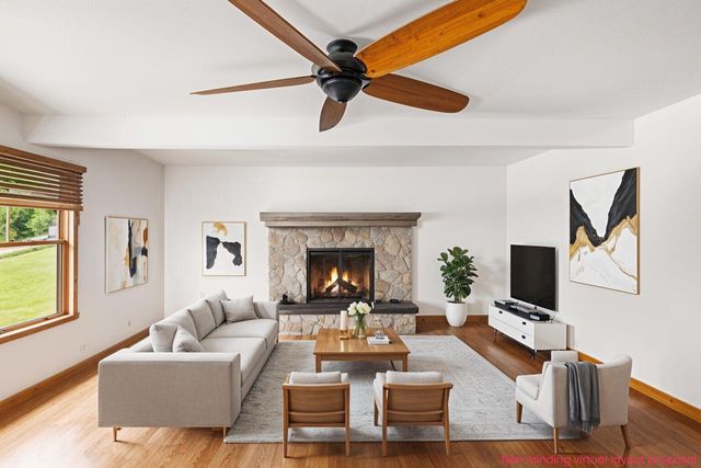 863 E Wilcox Avenue, White Cloud, MI 49349