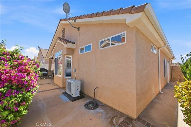 27832 Ruggie Road, Menifee, CA 92585