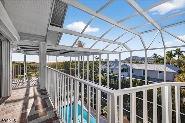 5105 Joewood DR, Sanibel, FL 33957