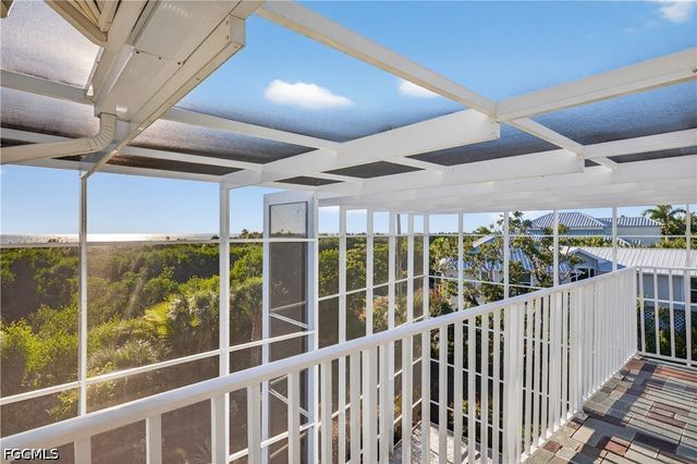 5105 Joewood DR, Sanibel, FL 33957