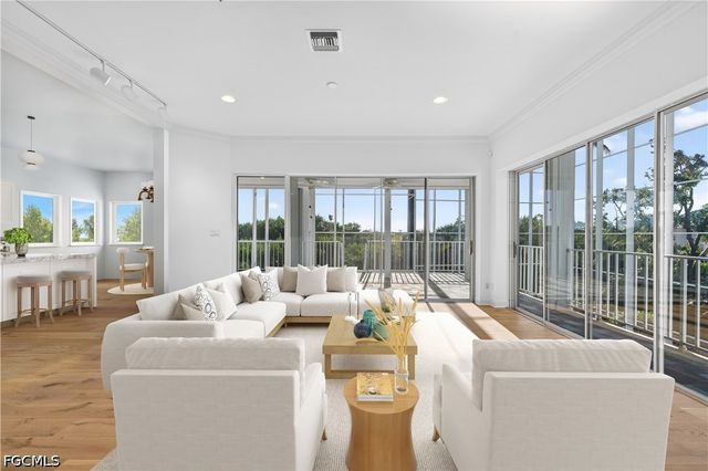 5105 Joewood DR, Sanibel, FL 33957