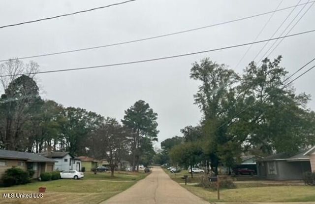 5729 Angle Street, Jackson, MS 39206