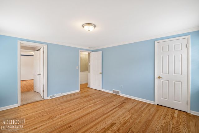 15345 Windmill Pointe Road, Grosse Pointe Park, MI 48230