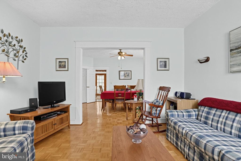 7922 FRONTENAC ST, Philadelphia, PA 19111 — photo 4
