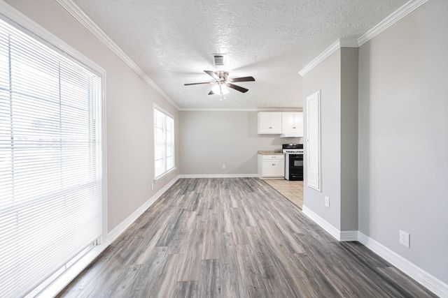 2206 Alabama Street, Baytown, TX 77520