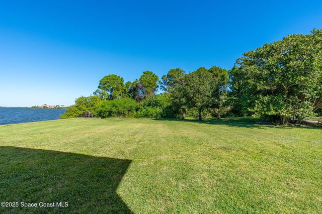 1725-A Newfound Harbor Drive, Merritt Island, FL 32952