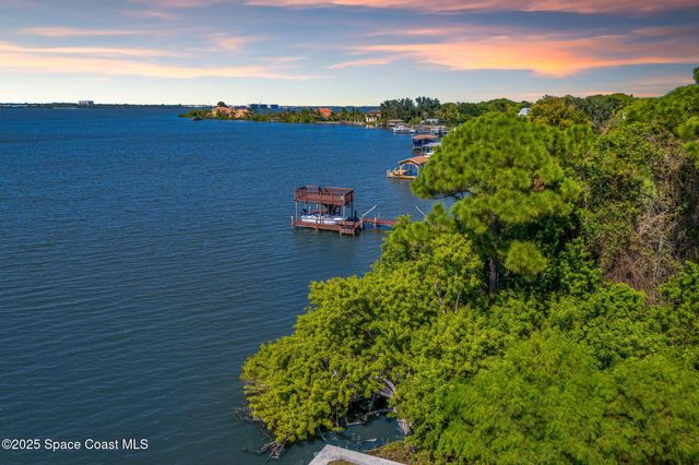 1725-A Newfound Harbor Drive, Merritt Island, FL 32952