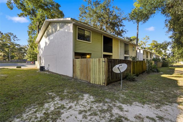 2219 SW 39TH WAY SW, Gainesville, FL 32607