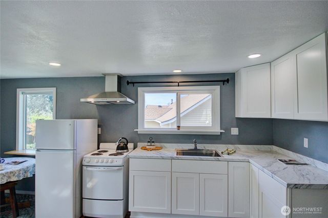 818 Serene View Road, Camano Island, WA 98282