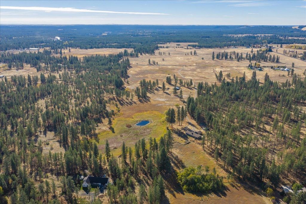 7022 W Hallett Rd, Spokane, WA 99224 photo 5