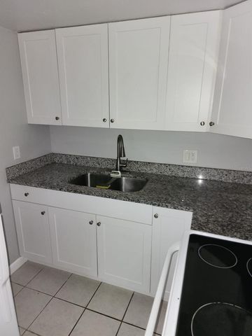 101 N FERNWOOD AVENUE 1, Clearwater, FL 33765