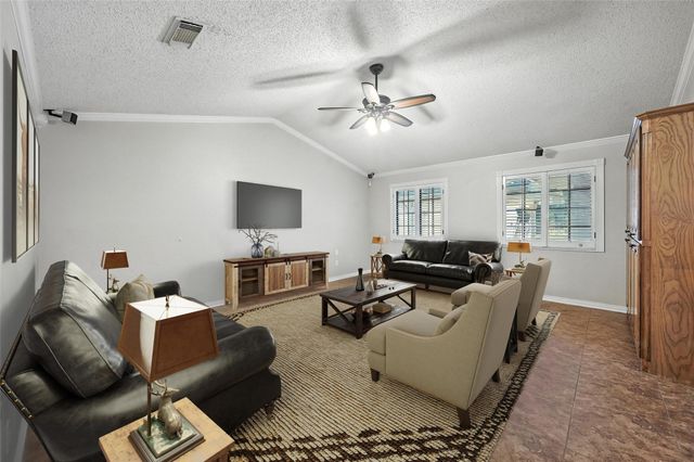 6705 US 287 Highway, Arlington, TX 76001