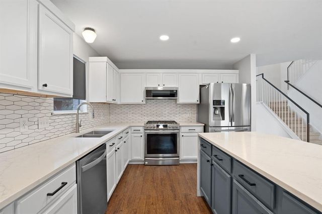 4429 E Hove LOOP, Austin, TX 78749