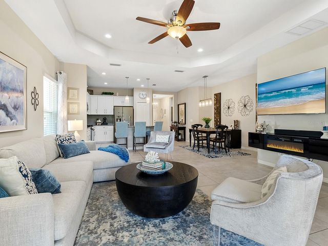 2060 CRYSTAL LAKE TRAIL, Bradenton, FL 34211