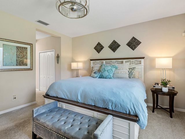 2060 CRYSTAL LAKE TRAIL, Bradenton, FL 34211