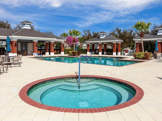 2060 CRYSTAL LAKE TRAIL, Bradenton, FL 34211