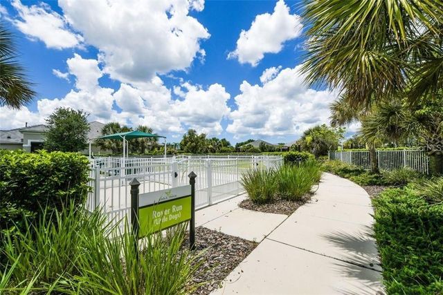 2060 CRYSTAL LAKE TRAIL, Bradenton, FL 34211