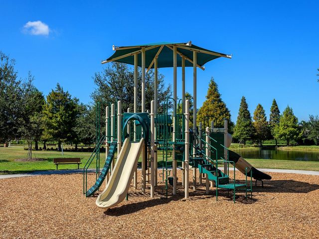 2060 CRYSTAL LAKE TRAIL, Bradenton, FL 34211