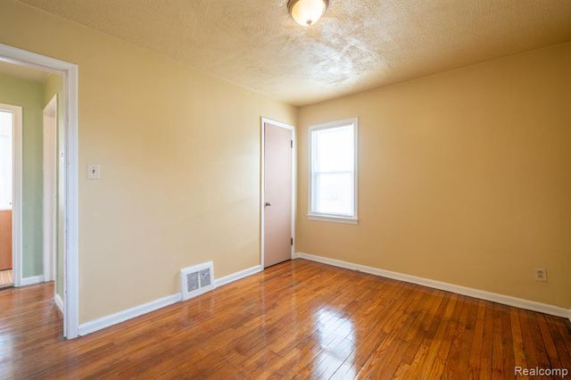 16841 Winston Street, Detroit, MI 48219