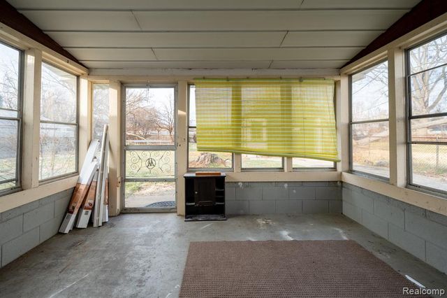 16841 Winston Street, Detroit, MI 48219