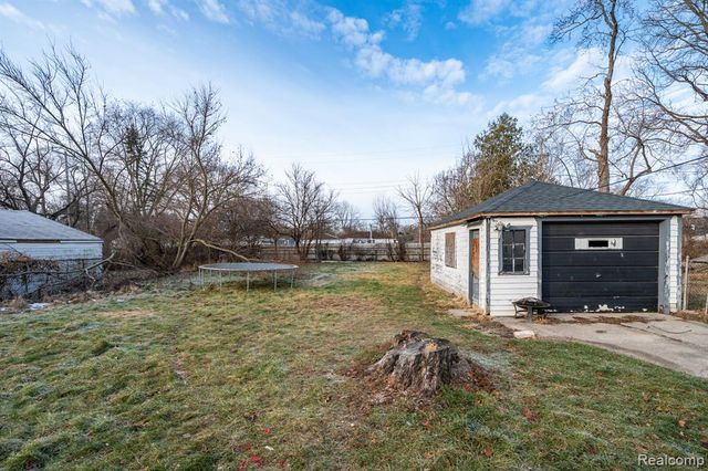 16841 Winston Street, Detroit, MI 48219