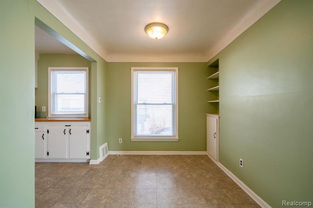 16841 Winston Street, Detroit, MI 48219