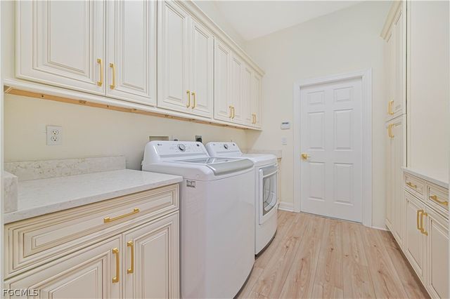 28356 Del Lago WAY, Bonita Springs, FL 34135